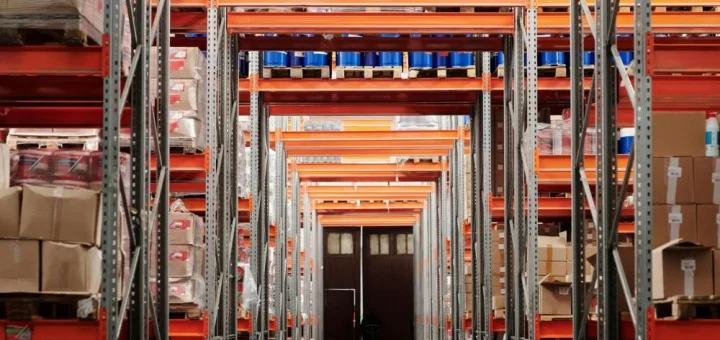 Investice do výroby stojanů v Georgii