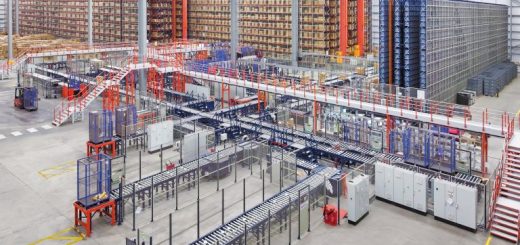 MIT zjistil, že AI je začleněno v 60 % skladů