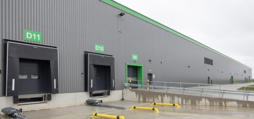 Vstupní a nakládací systémy pro novou zařízení