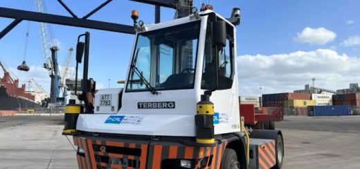 Autonomní logistika přístavu Tyne