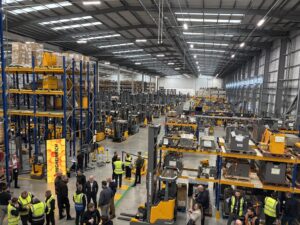 Modulární shuttle přináší brownfieldovým skladům postupnou automatizaci